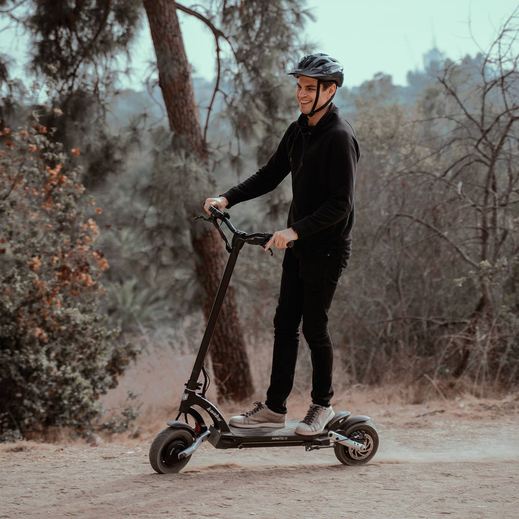 Kaabo Mantis 10 Lite Electric Scooter - Dual Motor - 31 MPH