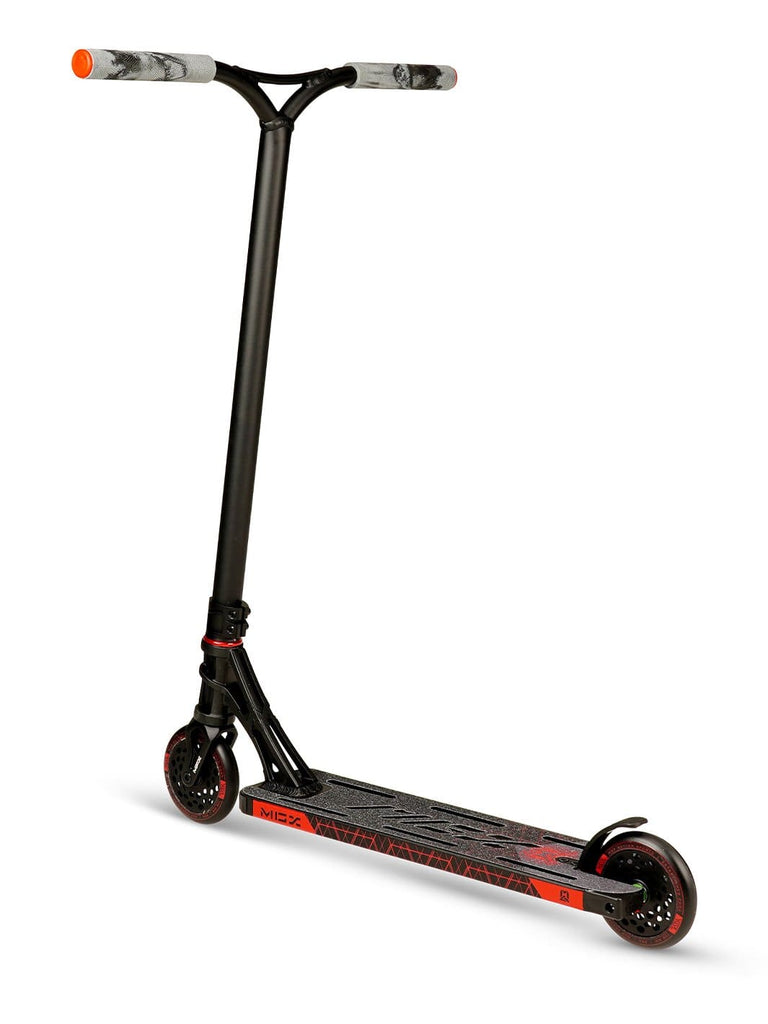 Madd Gear MGX E2 Extreme Pro Scooter Completes Alpha Pro Scooters